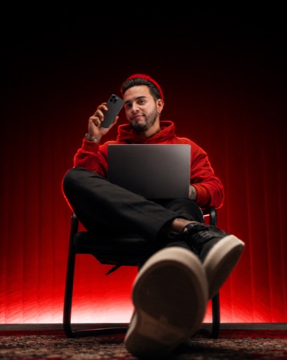 Leo, Creative Director at Leovisualss
